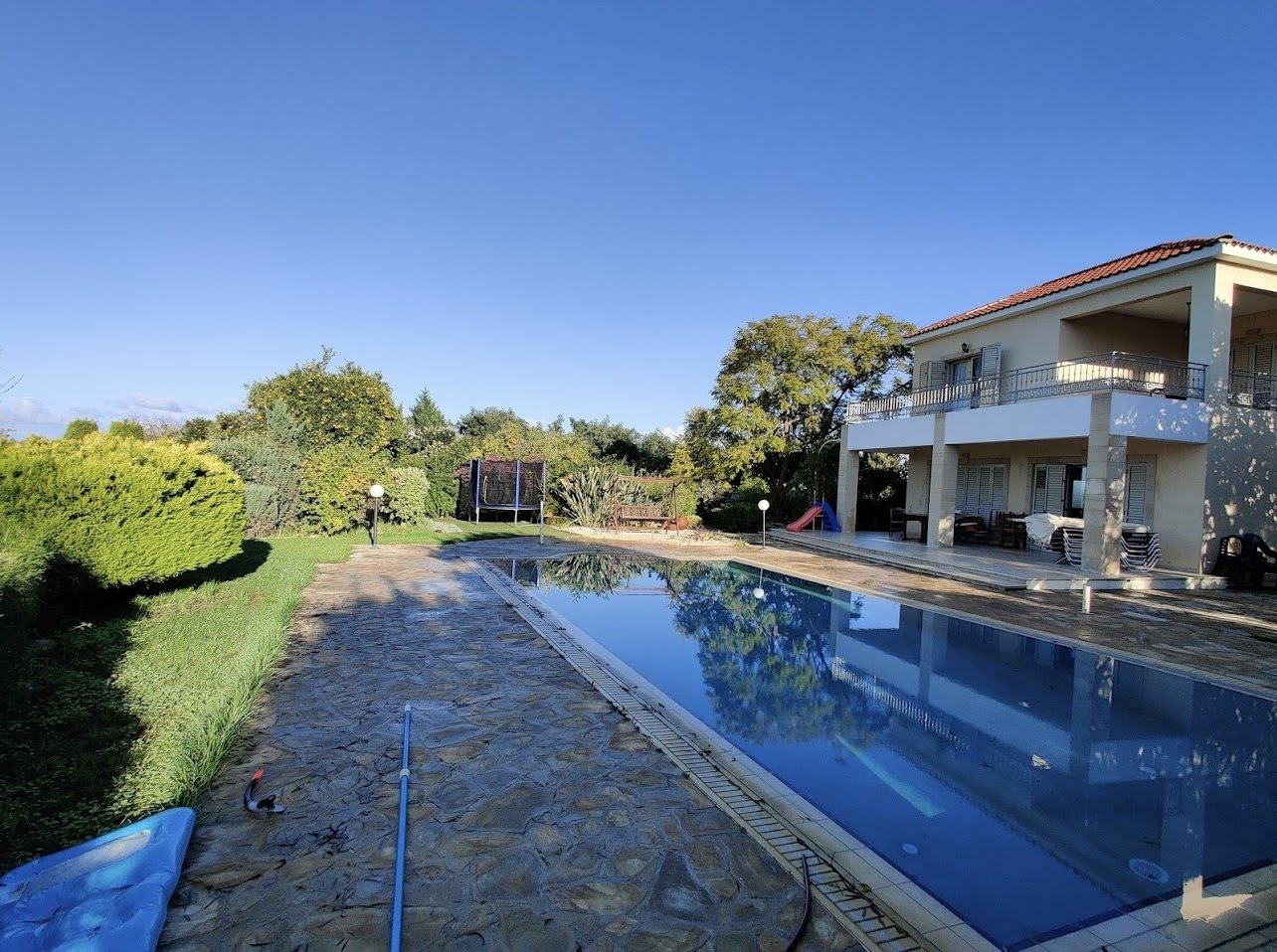 “Where Life Feels Like a Holiday – Elegant Sea-View Villa in Argaka” “Where Life Feels Like a Holiday – Elegant Sea-View Villa in Argaka”