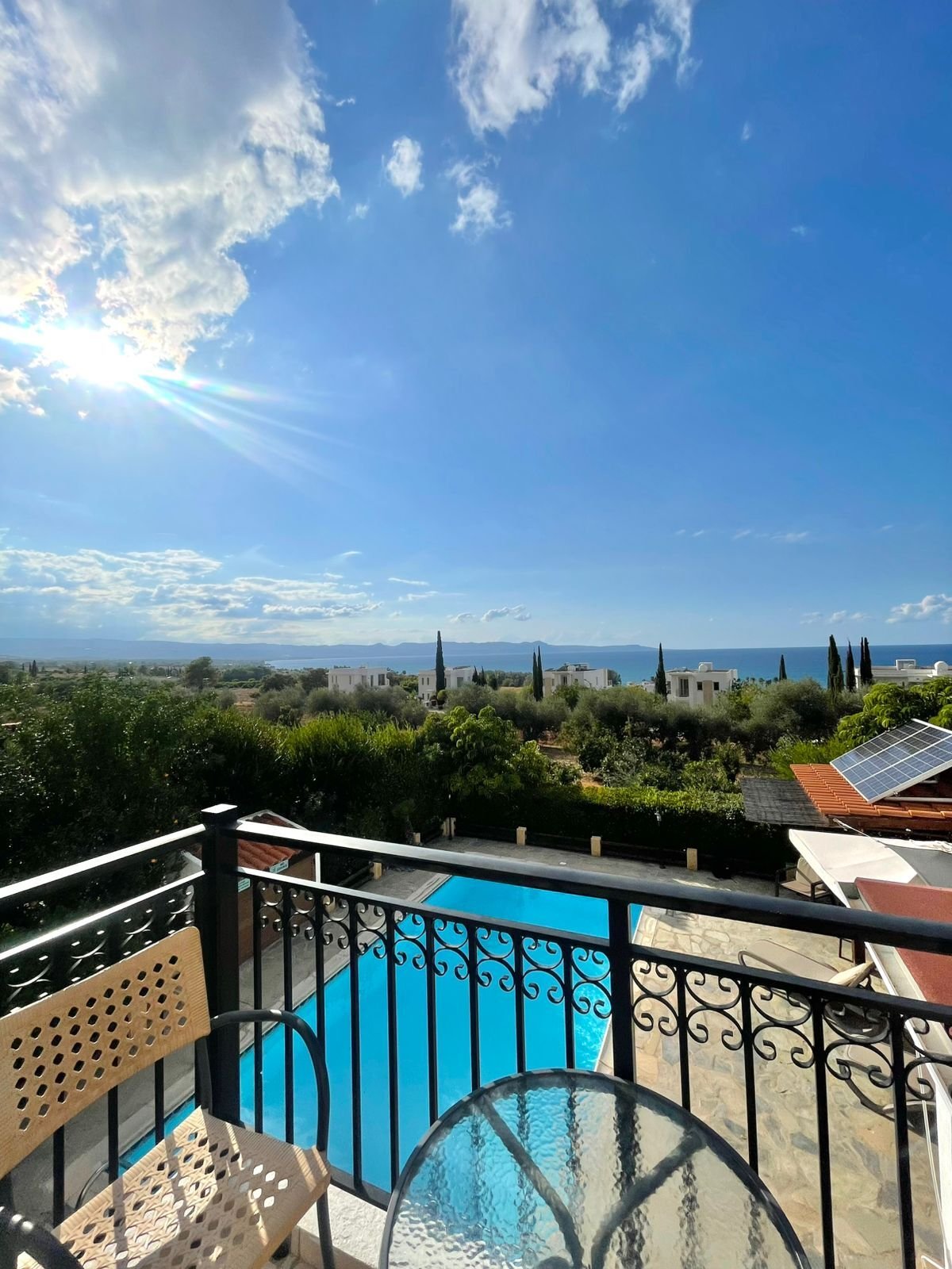 Exclusive 3-Bedroom Residence with PV System and Total Tranquility & Sea View Exclusive 3-Bedroom Residence with PV System and Total Tranquility & Sea View